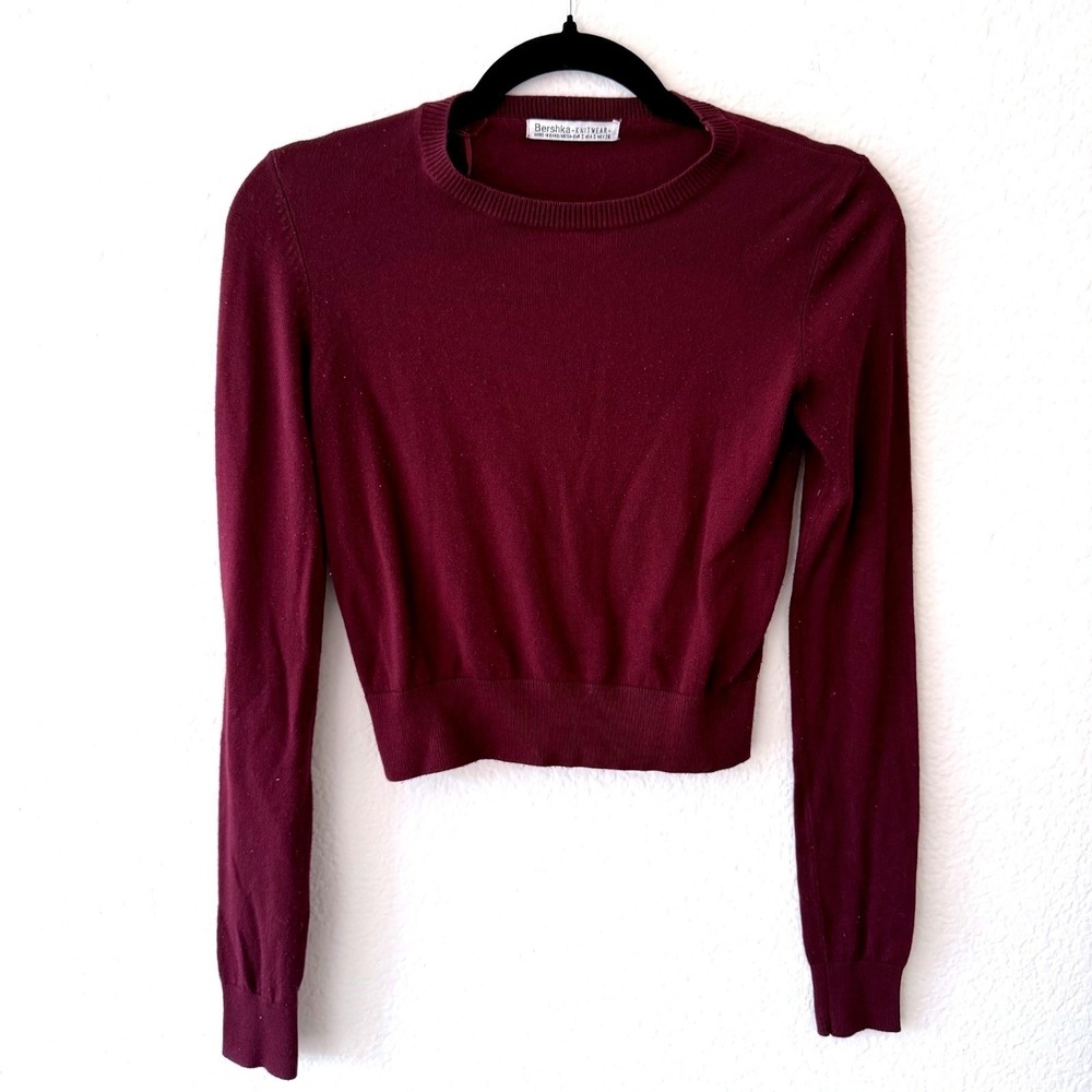 Bershka Knitwear Sweater Womens Small Burgundy Cropped Long Sleeve Crew Neck
